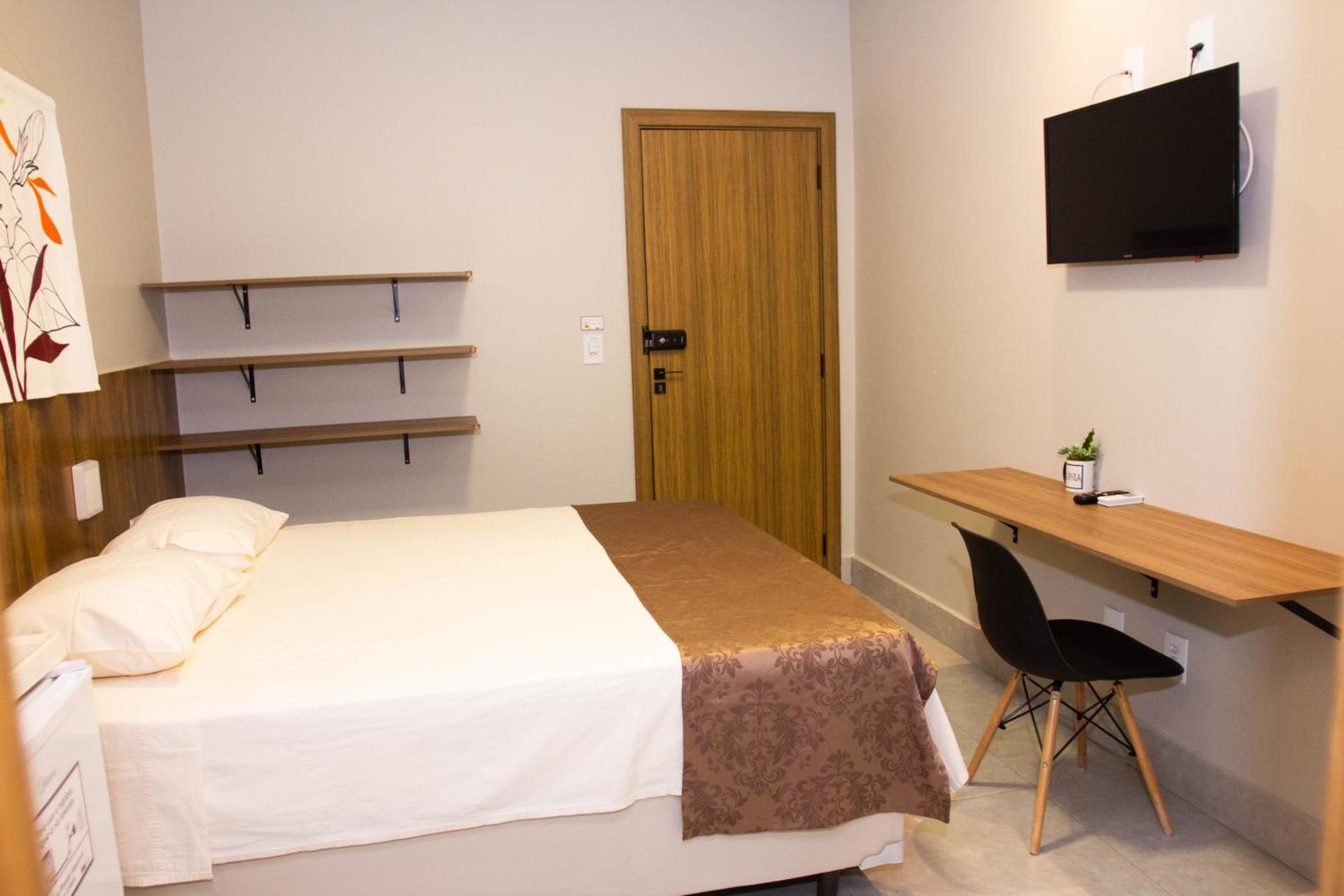Fiori Suites Goiânia Zimmer foto